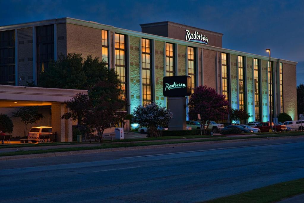 Radisson Hotel Louisville North Jeffersonville Ngoại thất bức ảnh