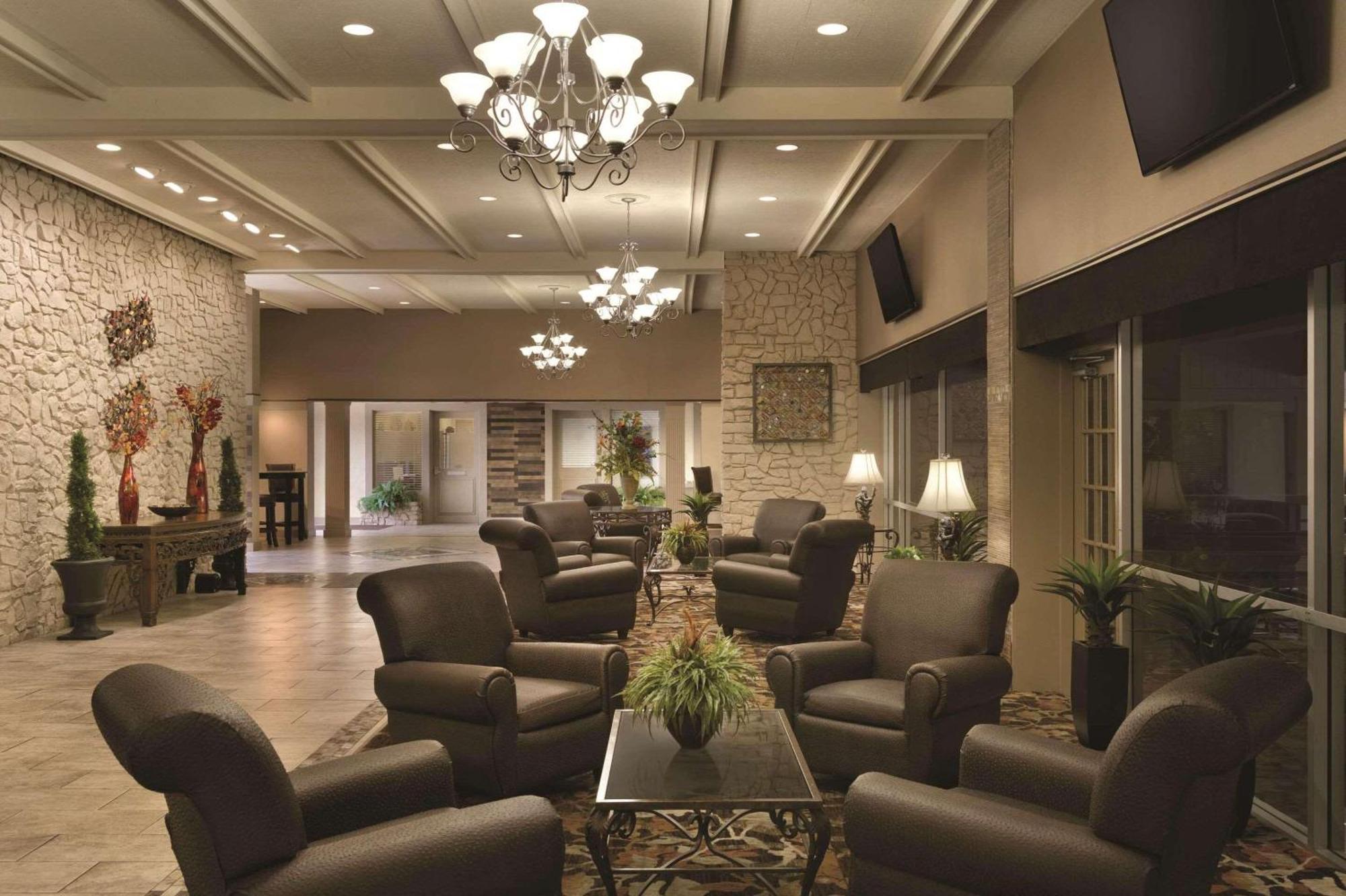 Radisson Hotel Louisville North Jeffersonville Ngoại thất bức ảnh